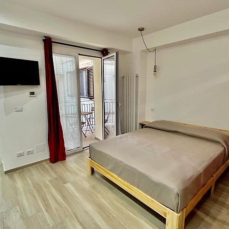 Porta D Ossuna Comfort Apartments Palermo Kültér fotó