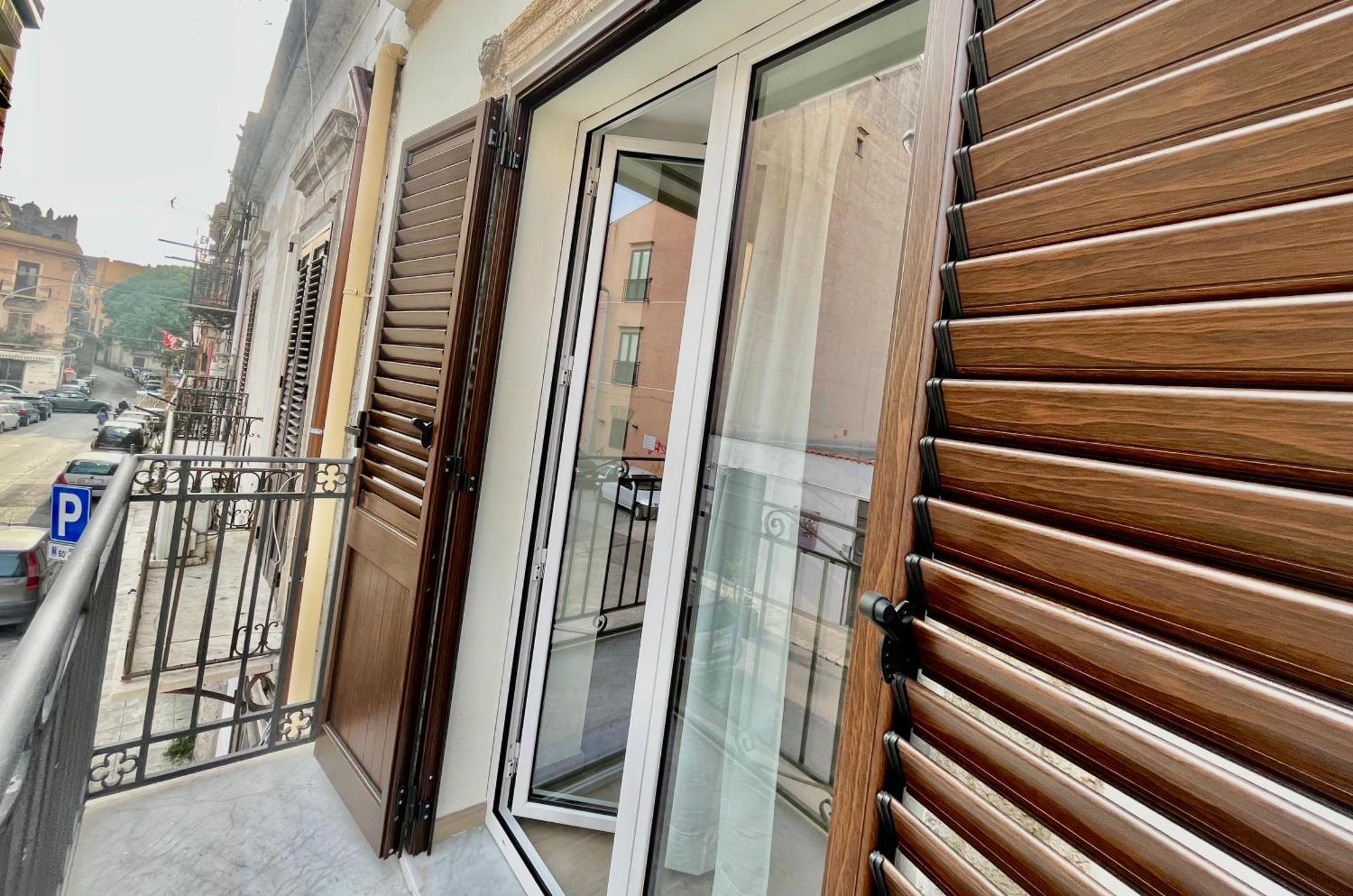 Porta D Ossuna Comfort Apartments Palermo Kültér fotó