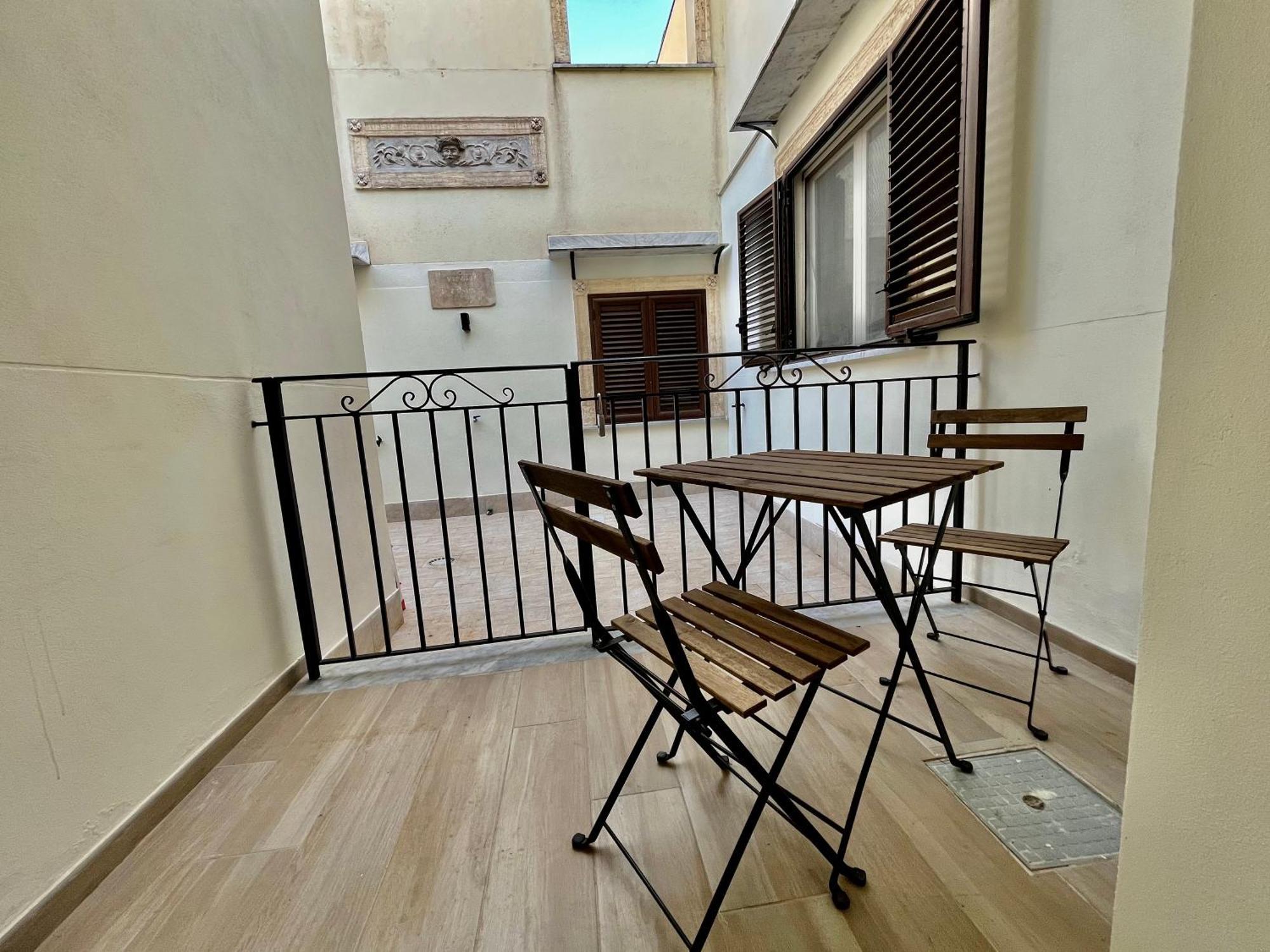 Porta D Ossuna Comfort Apartments Palermo Kültér fotó