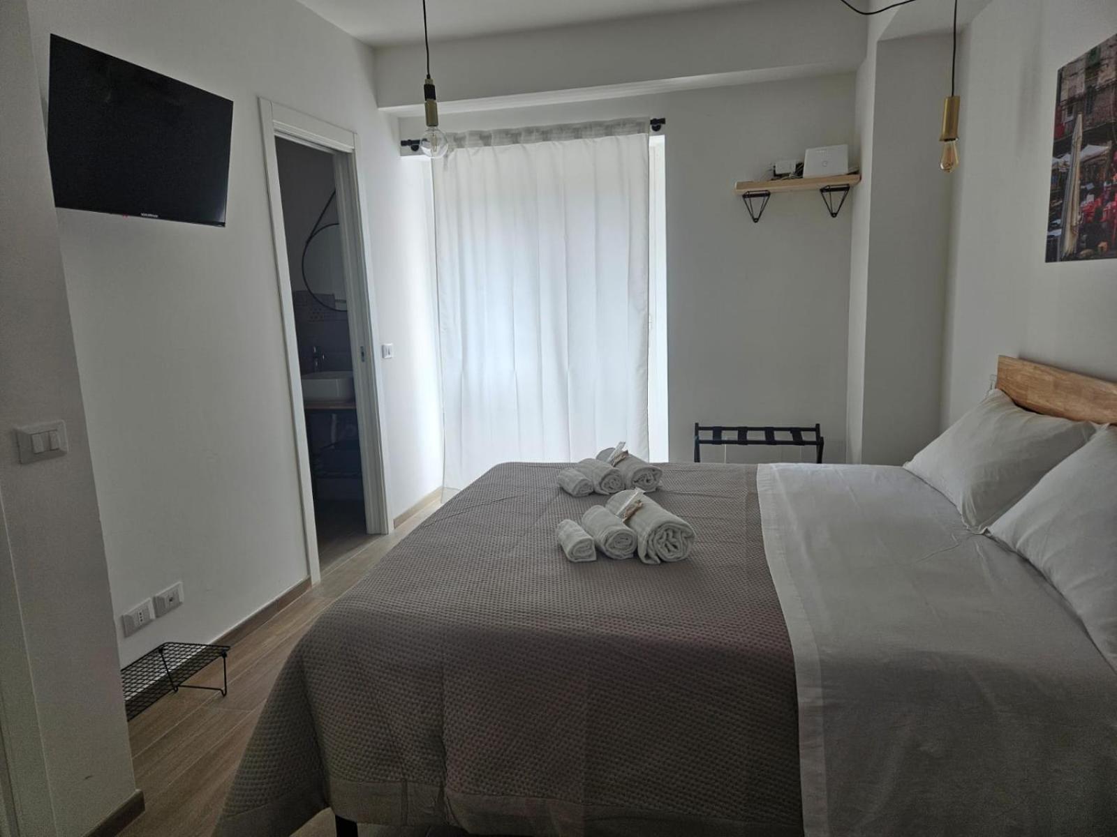 Porta D Ossuna Comfort Apartments Palermo Kültér fotó